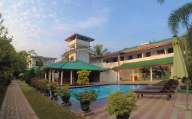 Villa 4U