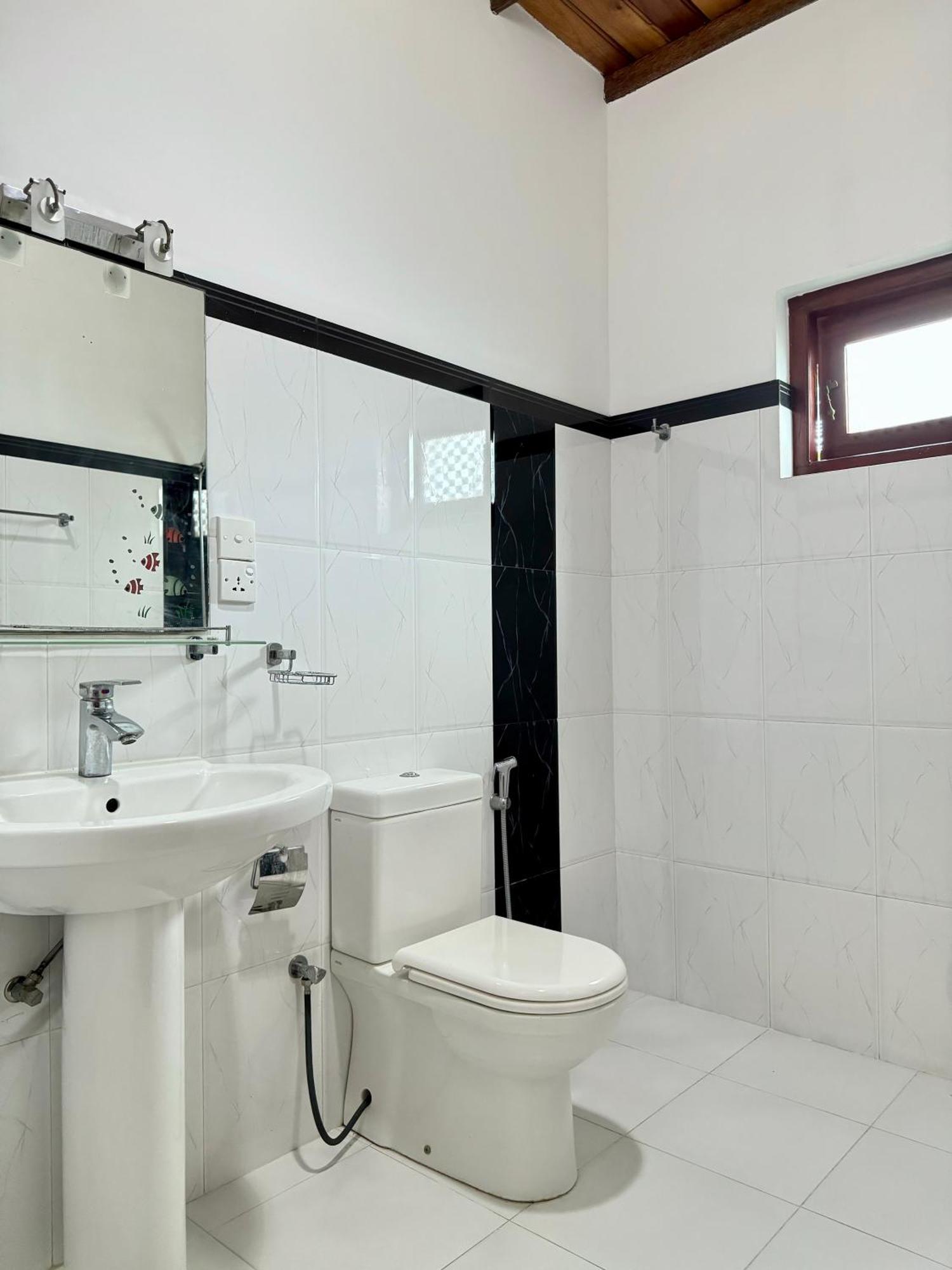 Villa 4U Бентота Екстериор снимка
